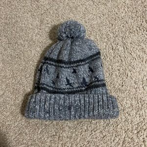Oiselle bird Pom hat